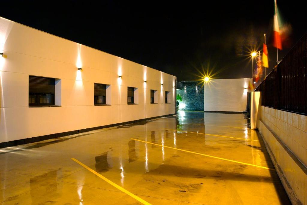 Hotel Restaurante Caracho Corella Kültér fotó
