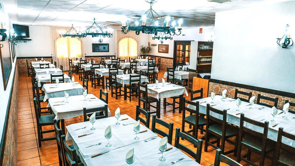 Hotel Restaurante Caracho Corella Kültér fotó