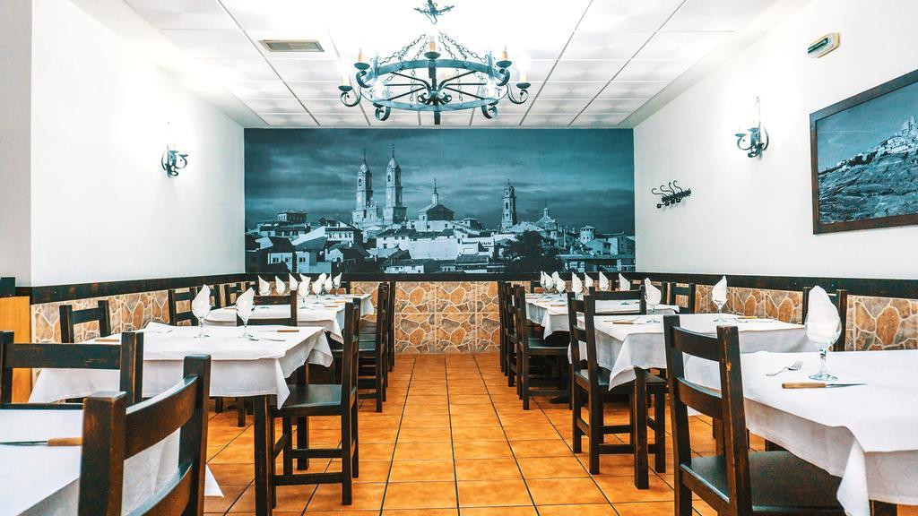 Hotel Restaurante Caracho Corella Kültér fotó
